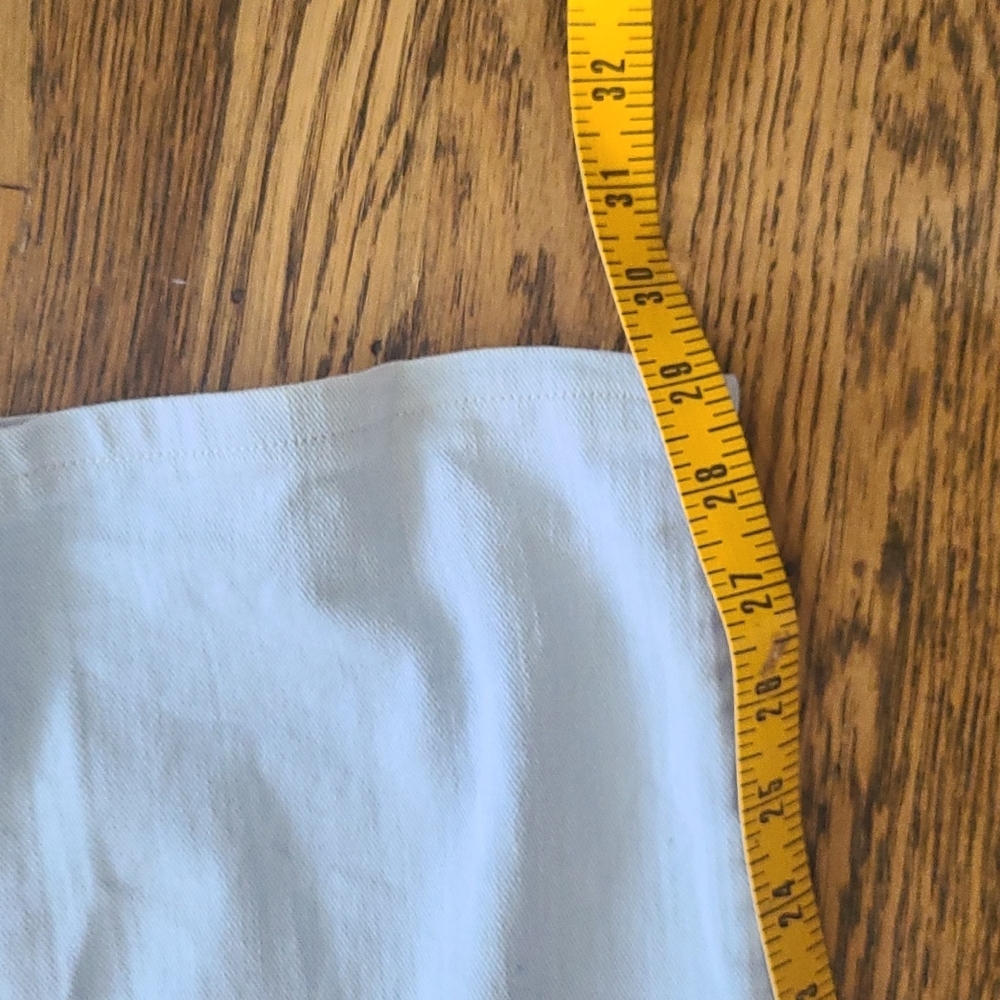7 for All Mankind jeans - Picture 9 of 10